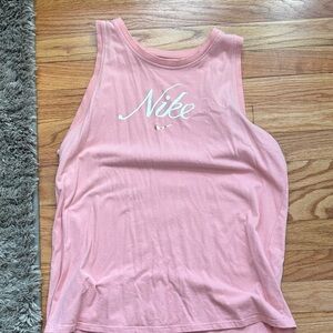 Women’s Nike workout tank
